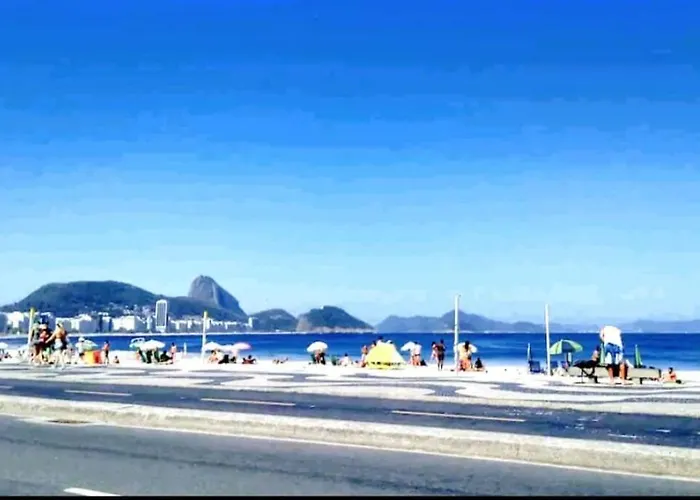 Excelente Apartamento Em Copacabana Com 2 Quartos